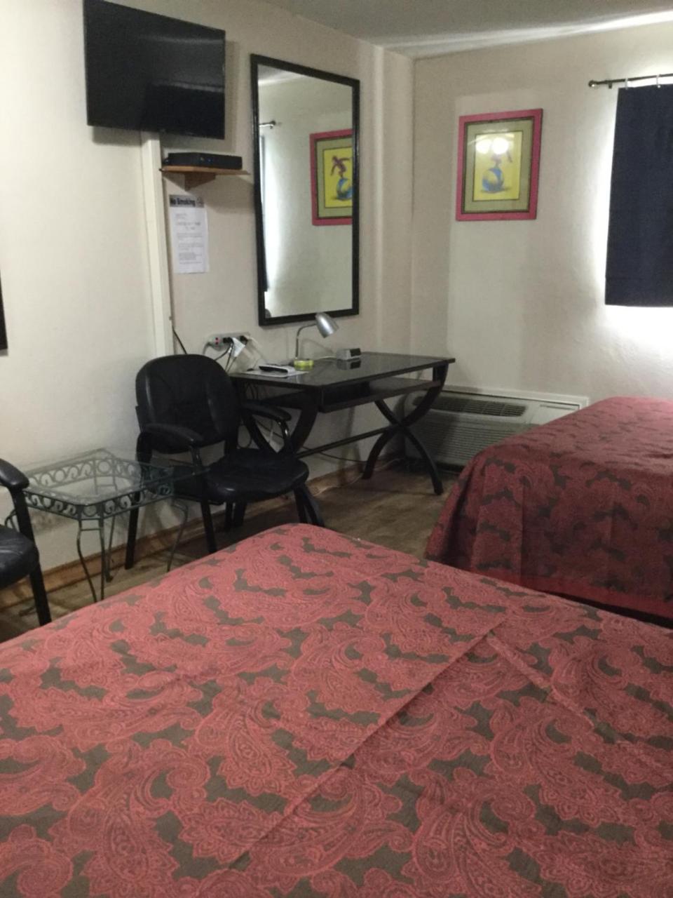 Diamond View Motel ซูซานวิลล์ ภายนอก รูปภาพ